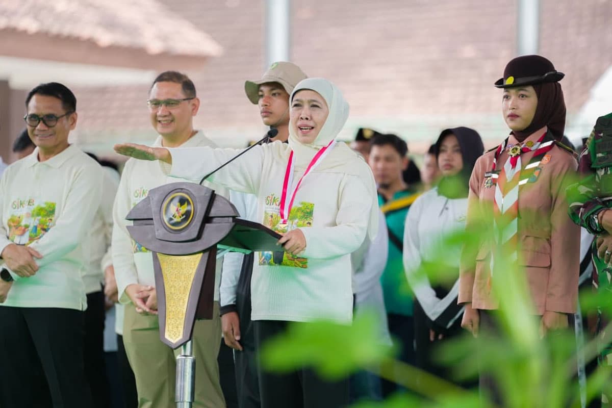 Khofifah Resmikan Revitalisasi 26 Sekolah di Kediri, Dorong Pendidikan Bermutu